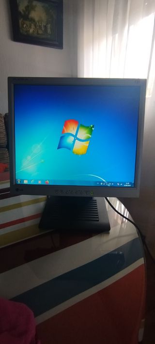 Monitor LG Plata - Pantalla ordenador