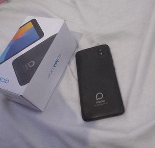 Alcatel cellulare nero
