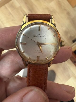 Reloj de cuerda Mod. Radiant.