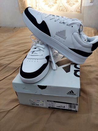 Zapatillas Adidas Kantana - 45 EU