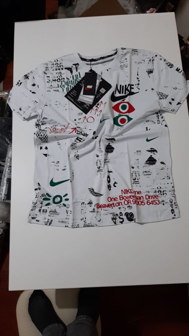 Camisetas - Guess y Stone Island