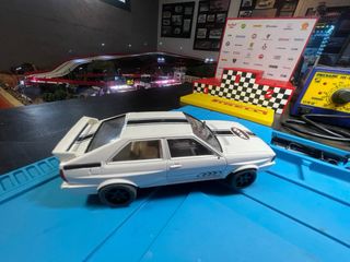 Coche Scalextric Audi Team Slot