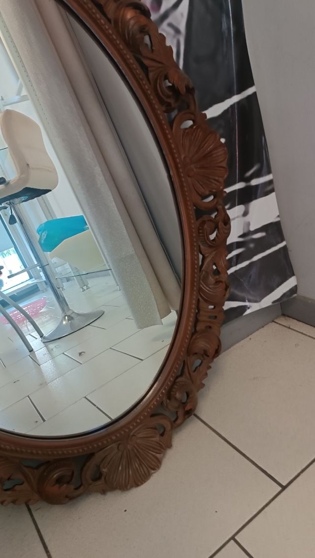 Specchio ovale legno antico