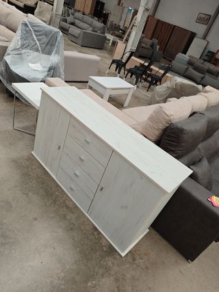 Aparador blanco de madera