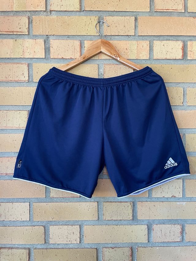 Short Deportivo Adidas Climalite. Logo Bordado.