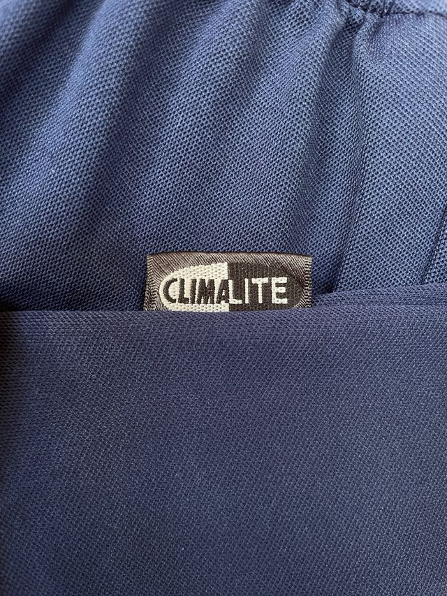 Short Deportivo Adidas Climalite. Logo Bordado.