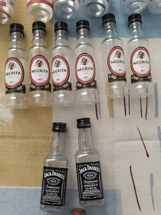 42 Miniaturas liquor: DYC + altri