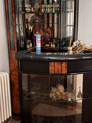 Mini bar antiguo