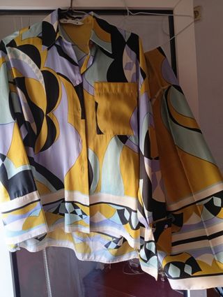 Conjunto Zara multicolor 20€ cada uno uno L y S
