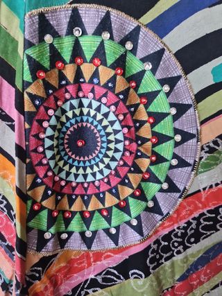 Falda asimétrica desigual