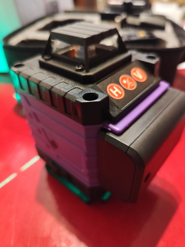 Nivel láser 360º - herramienta medición
