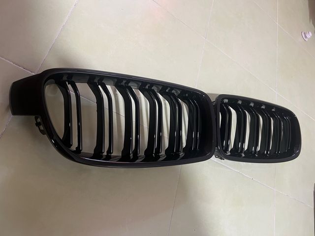 Rejilla BMW Negra