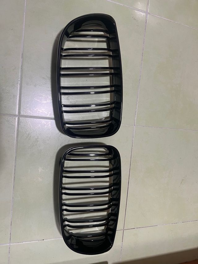 Rejilla BMW Negra