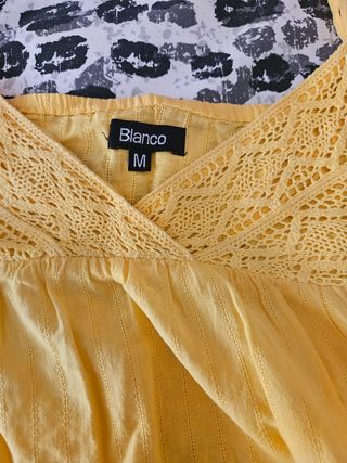 Top Blanco amarillo talla M