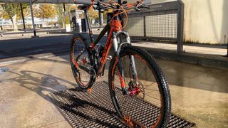 Bicicleta carbono doble suspensión