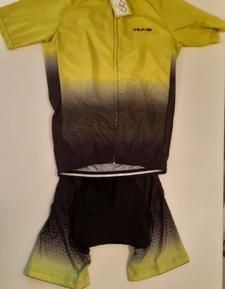 Completo bici corsa HUUB
