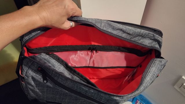 Bolso bandolera newfeel con varios bolsillos