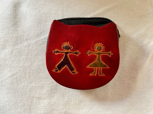 Conjunto de 4 porta-moedas de tecido e couro