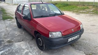 Renault Clio 1993
