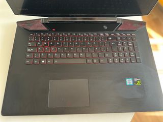 Portátil Lenovo Y700 – i7, 16GB RAM, NVIDIA, 17,3"