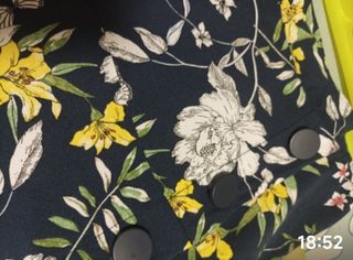 Falda midi floral azul