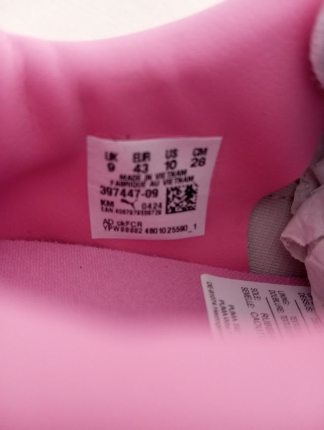 Zapatillas Puma rosas y azules