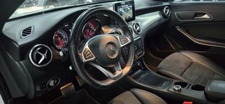 MERCEDES CLA 200d CON PAQUETE AMG 1 AÑO GARANTÍA