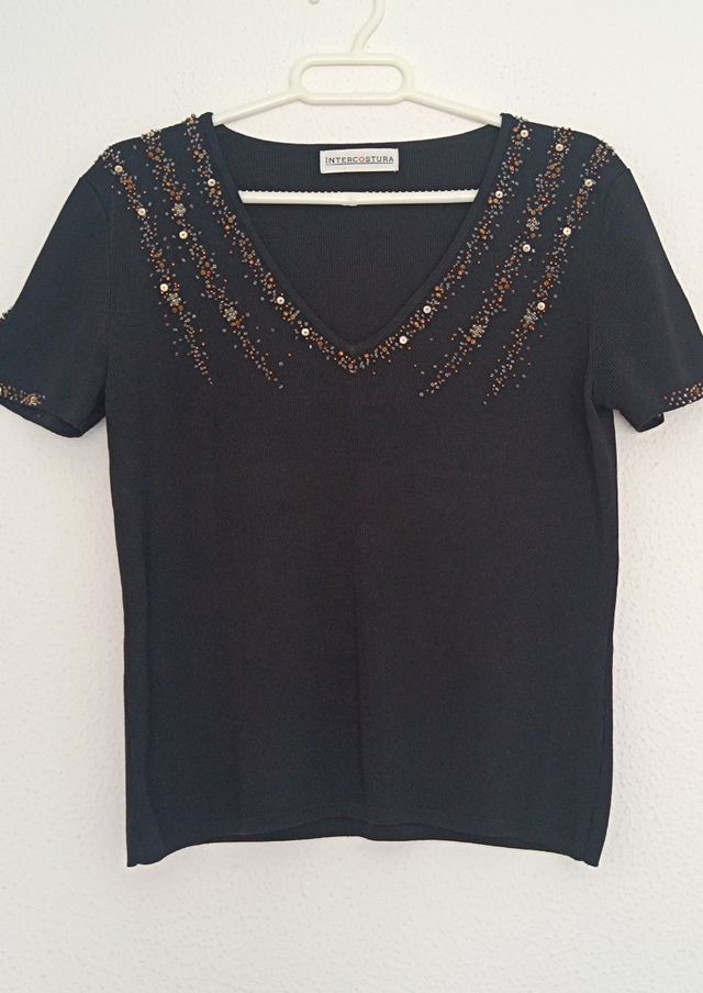 Camiseta Intercostura negra lentejuelas
