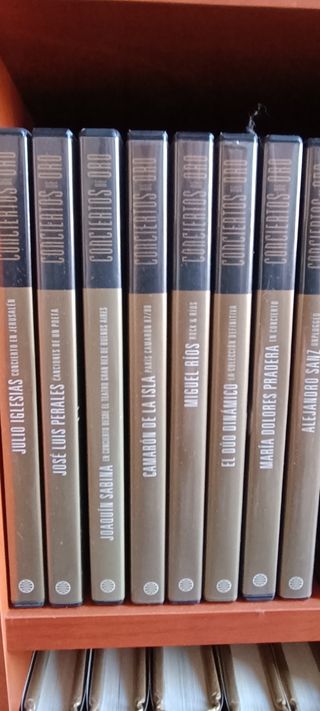 Colección Música, Conciertos + Libros y Mueble