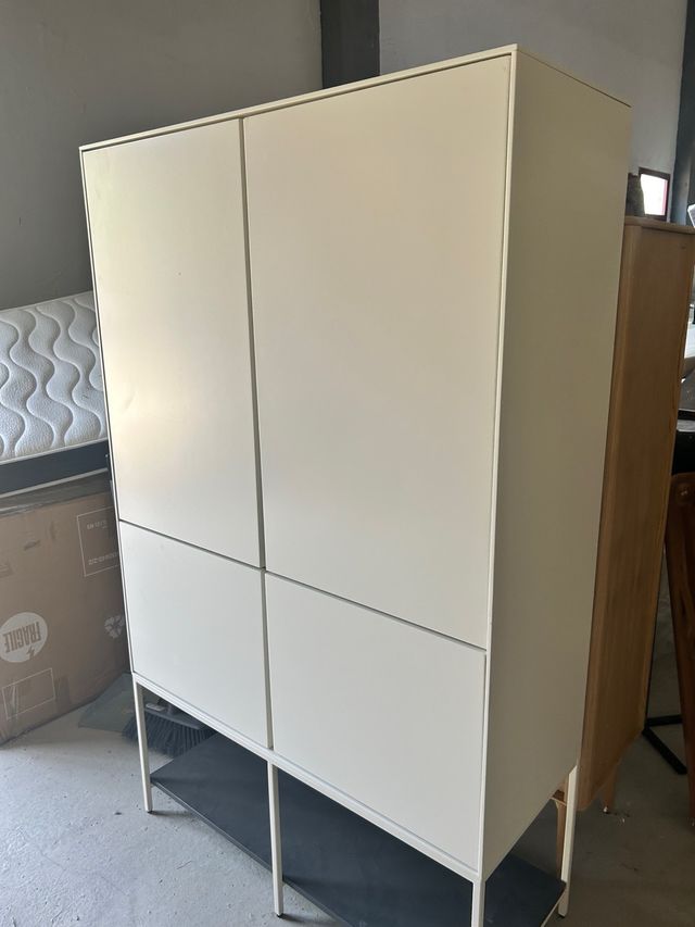 Aparador blanco - Armario de metal y madera