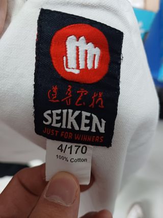 Kimono Karate SEIKEN blanco + 3 cinturones
