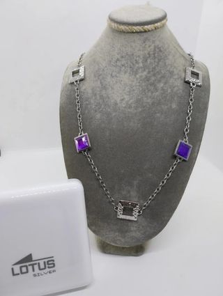 Collar Lotus plateado