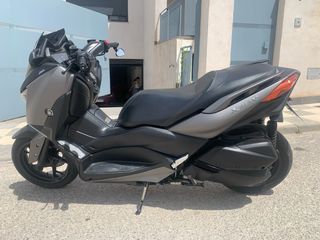 Yamaha XMAX 300 (2017) Impecable