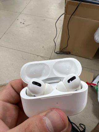 AirPods Pro 1ª Gen - Blancos
