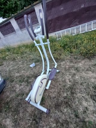 Bicicleta elíptica - ejercicio