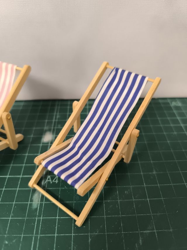 2 lettini in miniatura per case delle bambole