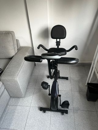 Bicicleta estática plegable