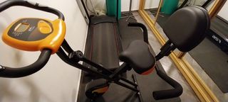 Bicicleta estática plegable