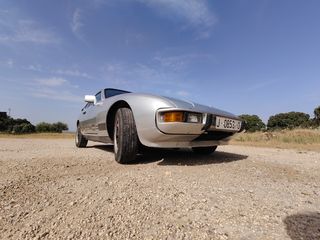 Porsche 924 1977