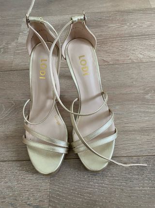 Sandalias Lodi doradas 36 tacon 8cm