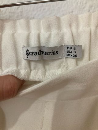 Pantalones blancos anchos formales