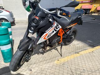 KTM Duke 690R limitada A2