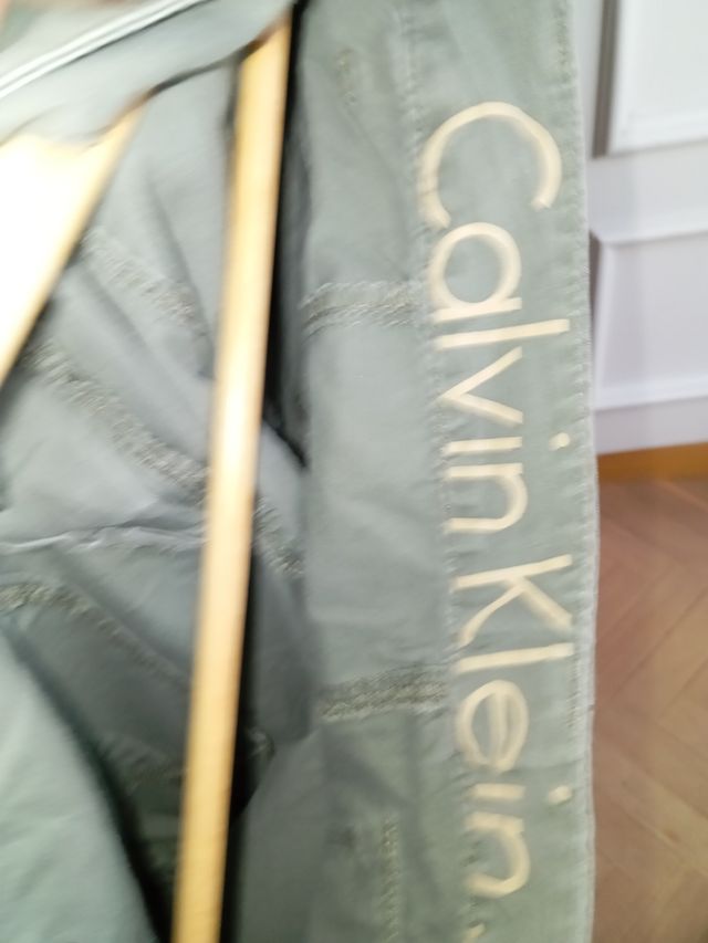 Pantalones  Calvin Klein - Talla S de bolsillos