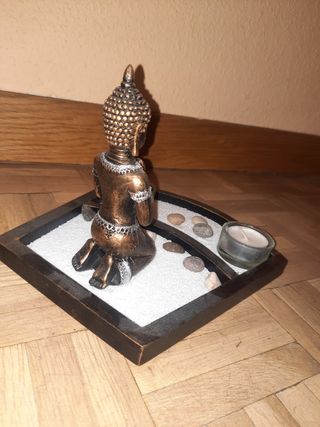 Jardín Zen Buda: Decoración
