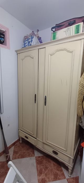 Ropero madera maciza - beige