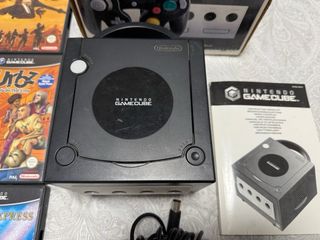 Nintendo GameCube + 9 juegos