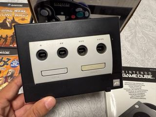 Nintendo GameCube + 9 juegos