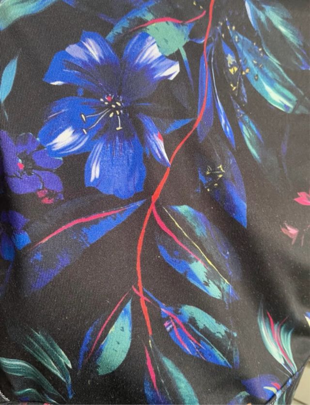 Top deportivo Berskha Talla L