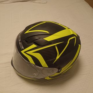 Chaqueta moto RTECH negra c/amarillo y casco LS2