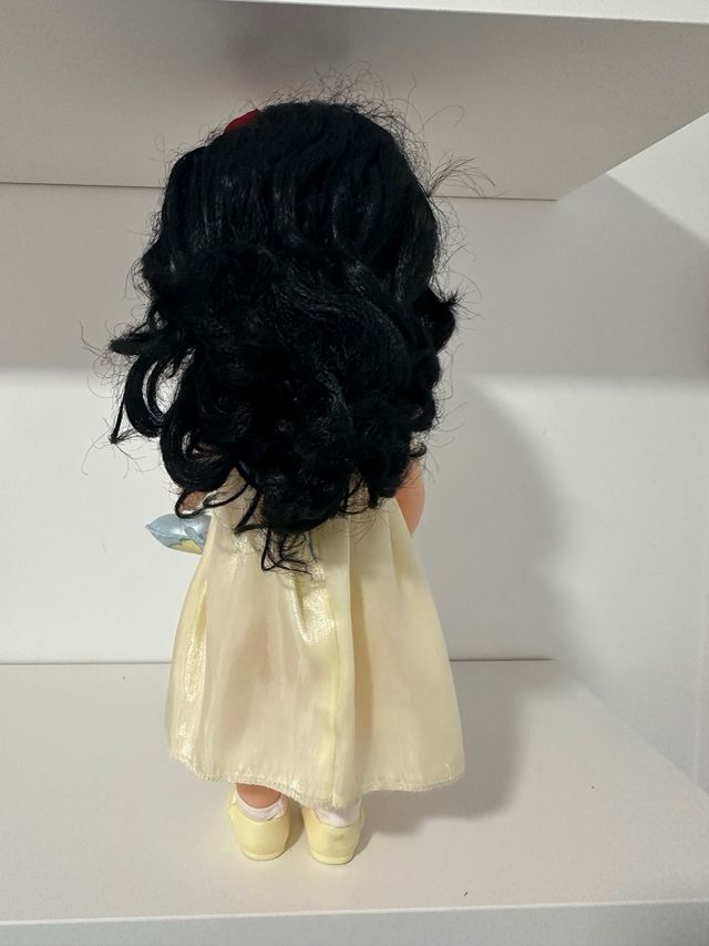 Muñeca Blancanieves Disney